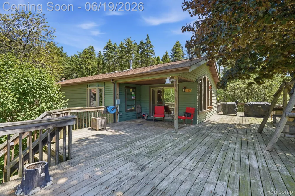3167 Roods Lake Road Mayfield Township, MI 48446