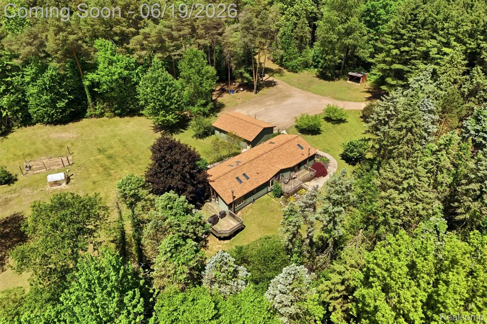 3167 Roods Lake Road Mayfield Township, MI 48446