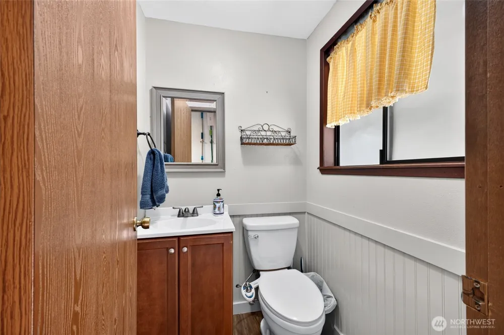 21005 197th Avenue E Orting, WA 98360