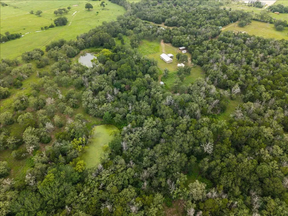 608 Whistleville Road Flatonia, TX 78941
