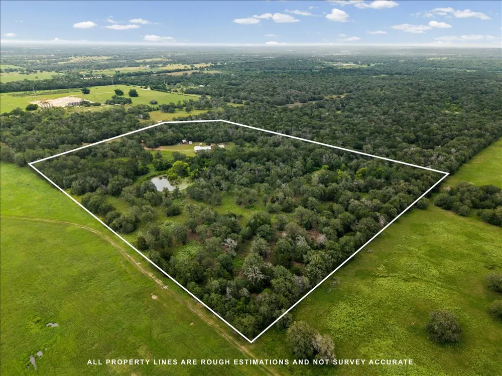 608 Whistleville Road Flatonia, TX 78941