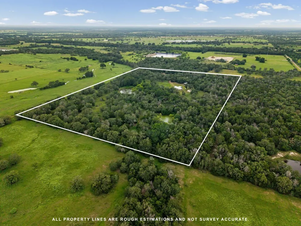 608 Whistleville Road Flatonia, TX 78941