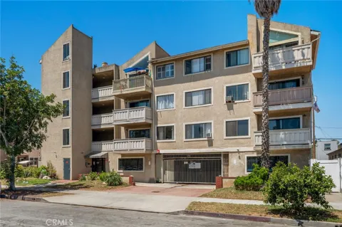 1723 Cedar #103