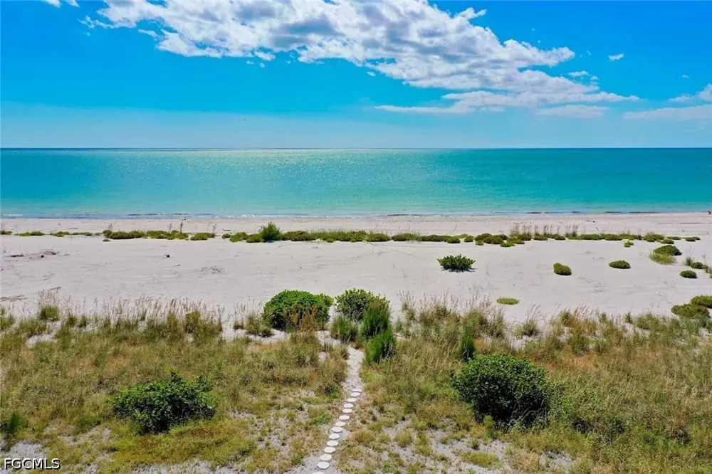 Rue Belle Mer Sanibel, FL 33957