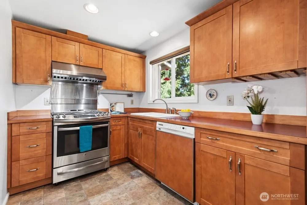 26910 SE 154th Place Issaquah, WA 98027