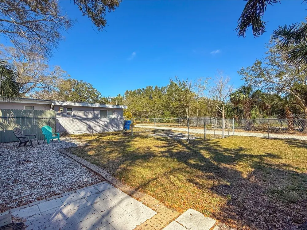 364 3RD STREET NW Largo, FL 33770