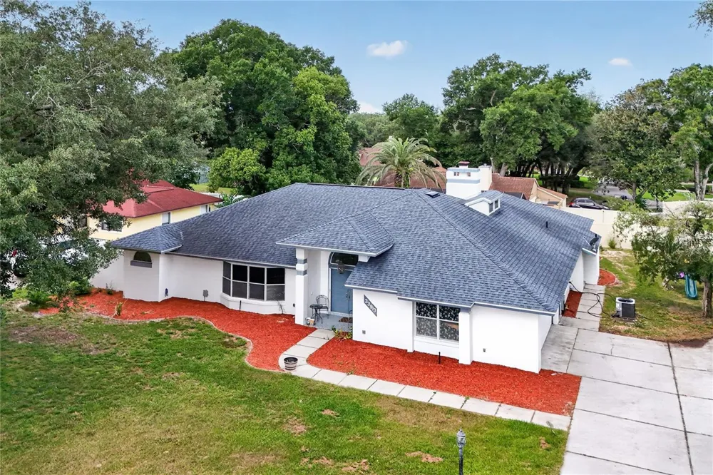 33913 SABAL WAY Leesburg, FL 34788