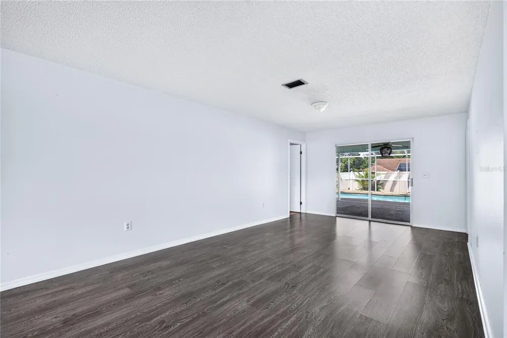 33913 SABAL WAY Leesburg, FL 34788
