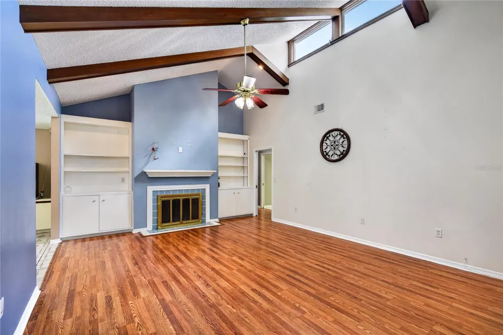 33913 SABAL WAY Leesburg, FL 34788