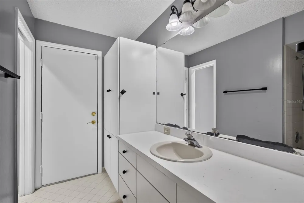 33913 SABAL WAY Leesburg, FL 34788
