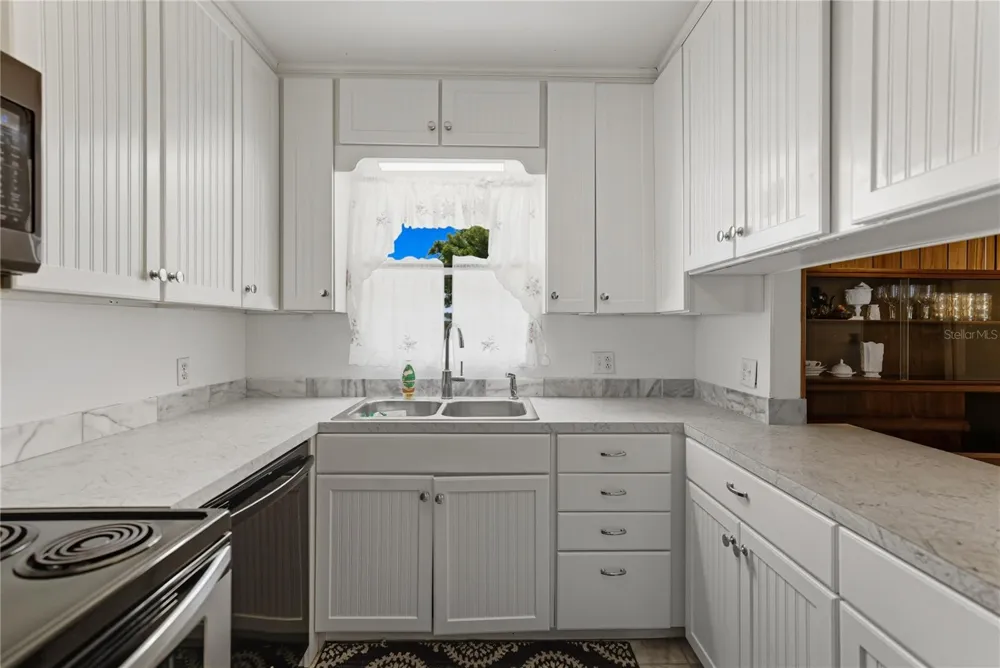 307 GLENDALE ST Lakeland, FL 33803