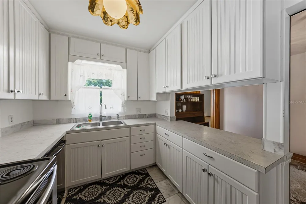 307 GLENDALE ST Lakeland, FL 33803