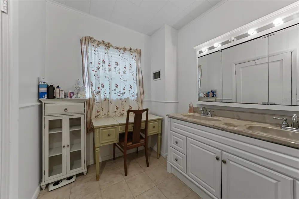 307 GLENDALE ST Lakeland, FL 33803