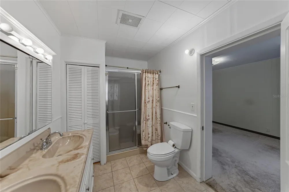 307 GLENDALE ST Lakeland, FL 33803