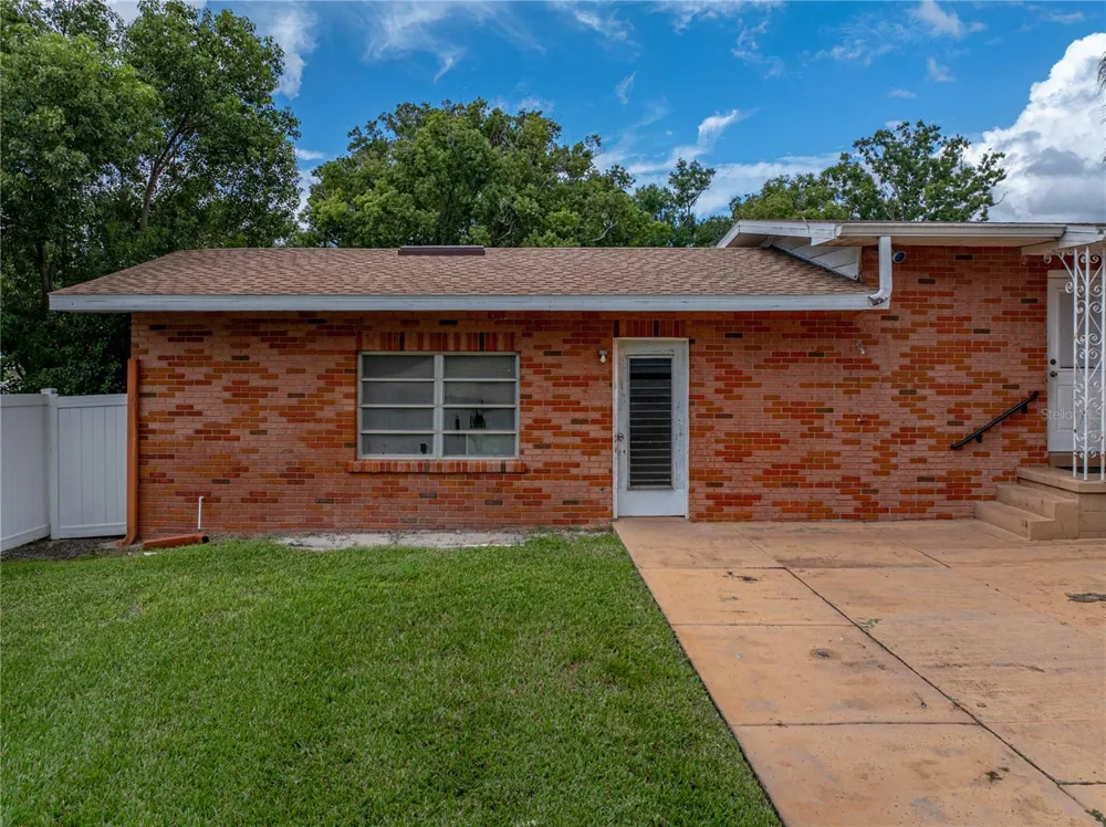 307 GLENDALE ST Lakeland, FL 33803
