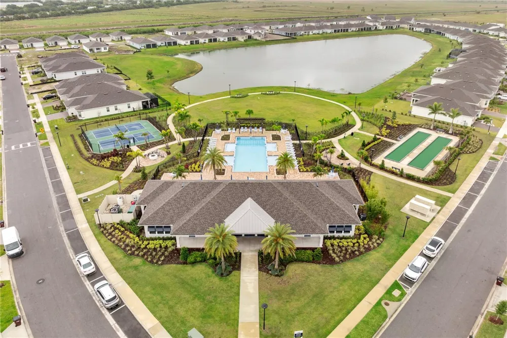 1848 SPRING SHOWER CIRCLE Kissimmee, FL 34744
