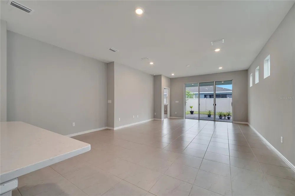 1848 SPRING SHOWER CIRCLE Kissimmee, FL 34744