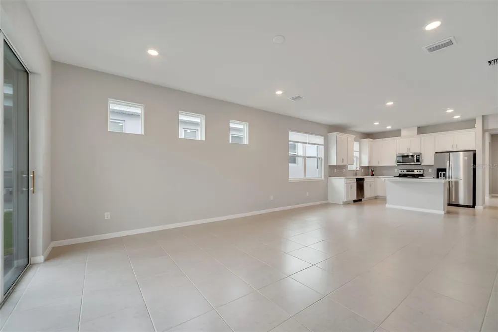 1848 SPRING SHOWER CIRCLE Kissimmee, FL 34744
