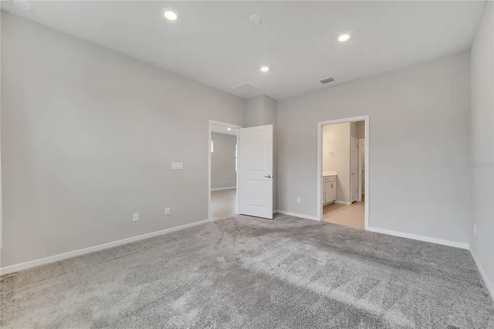 1848 SPRING SHOWER CIRCLE Kissimmee, FL 34744