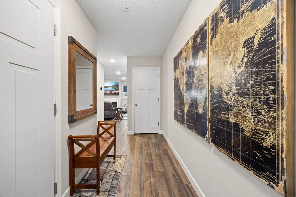 6995 Linwood Drive NE Albertville, MN 55301