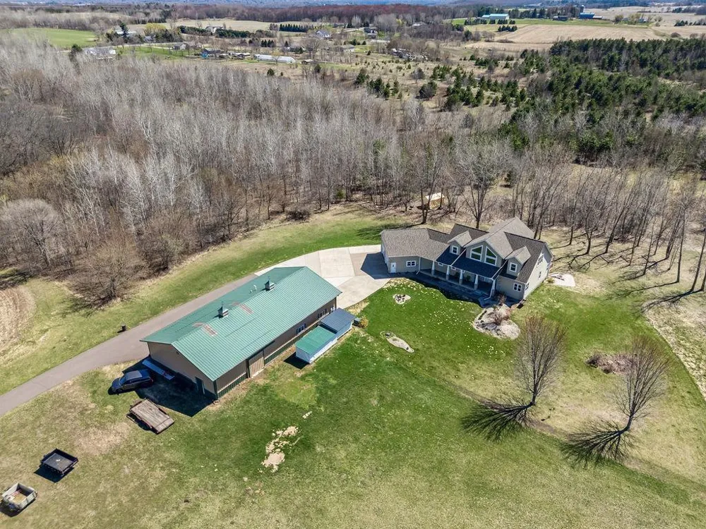 6751 30th Avenue Eau Claire, WI 54703