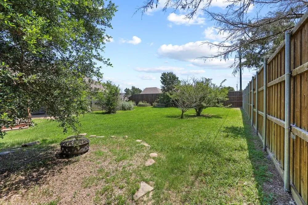 315 Preston Glen Gunter, TX 75058