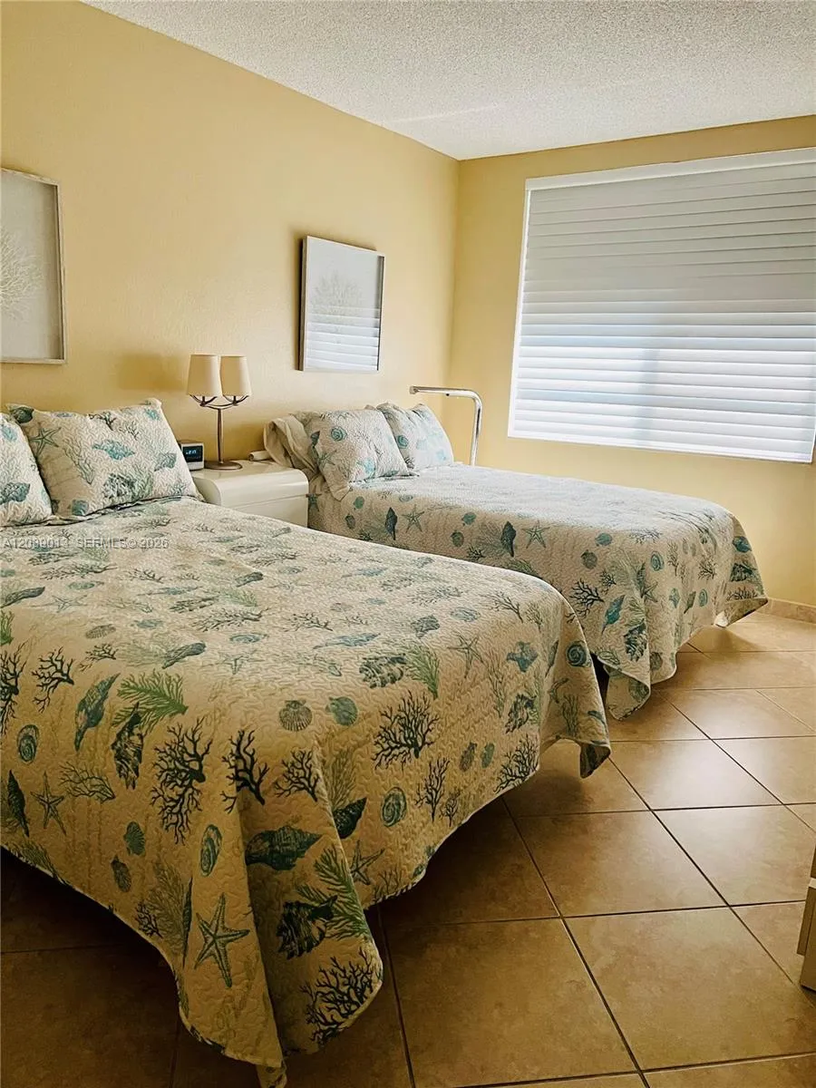 1950 S Ocean Dr #4C Hallandale Beach, FL 33009