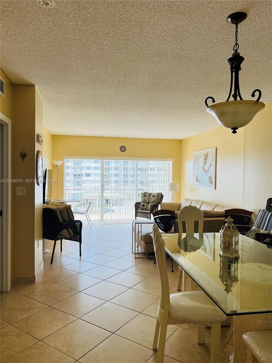 1950 S Ocean Dr #4C Hallandale Beach, FL 33009