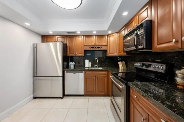 3610 S Ocean Boulevard #510 South Palm Beach, FL 33480