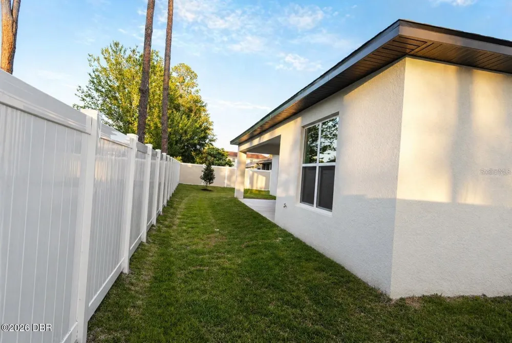 68 Eric Drive Palm Coast, FL 32164