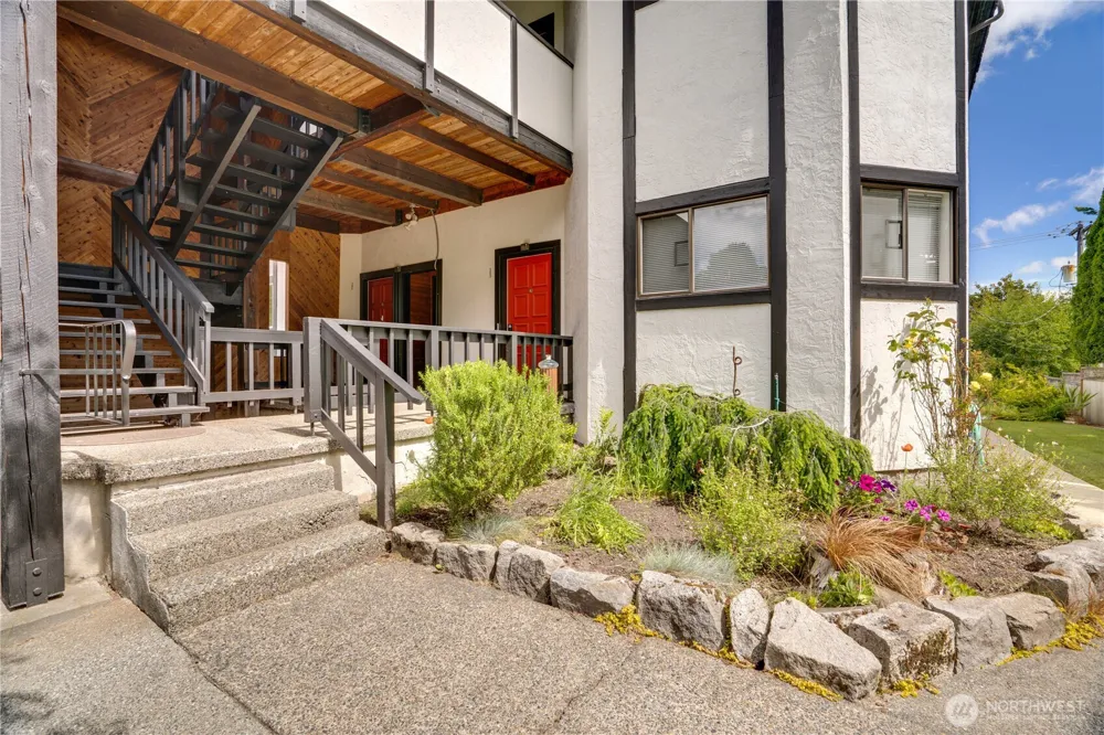 809 G STREET #201 Tacoma, WA 98403