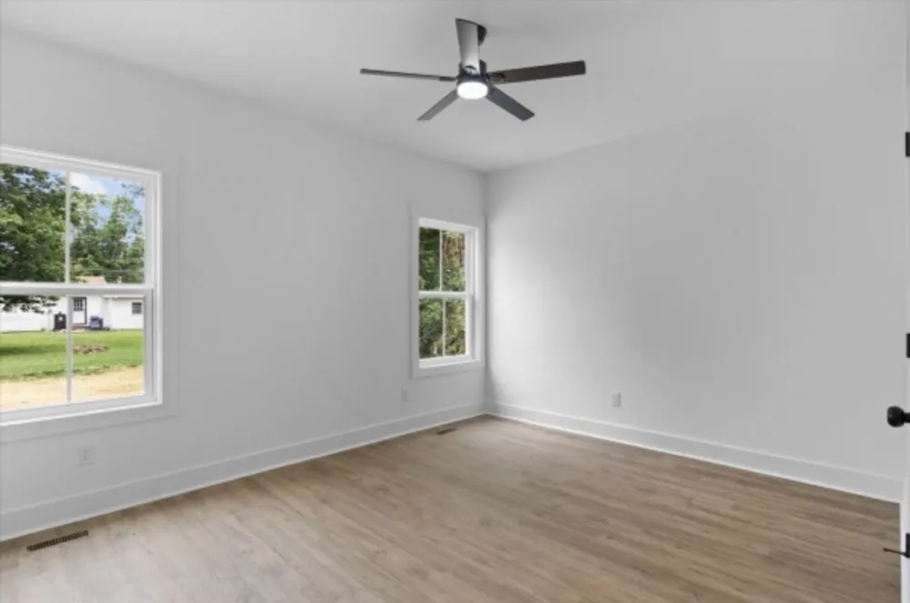 115 North St #B Portland, TN 37148