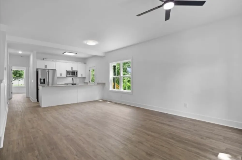 115 North St #B Portland, TN 37148
