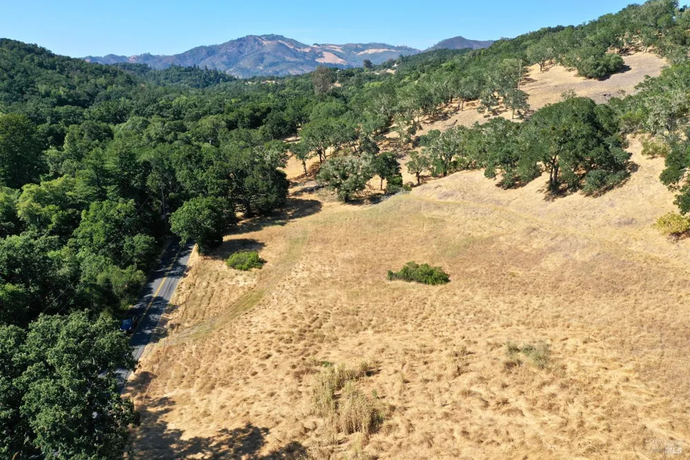 2100 Warm Springs Road Glen Ellen, CA 95442