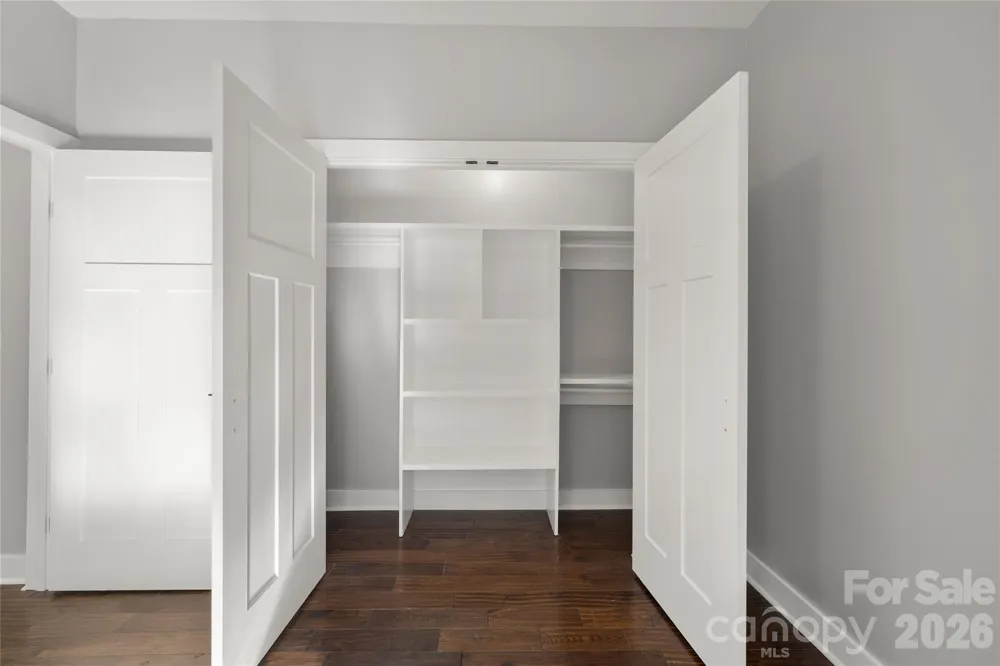 61 Bamboo Trail Candler, NC 28715