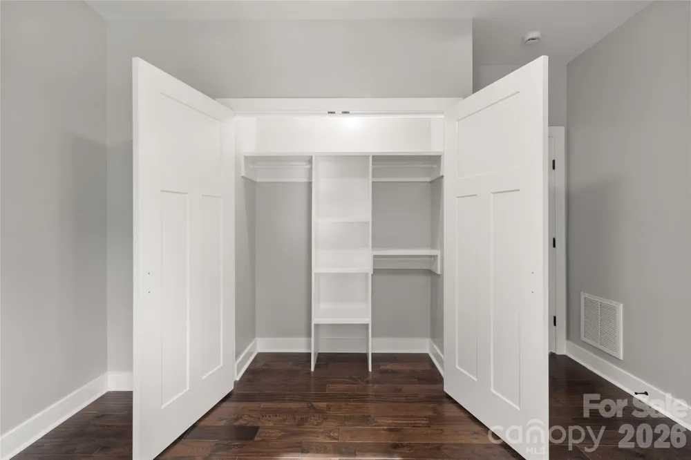 61 Bamboo Trail Candler, NC 28715