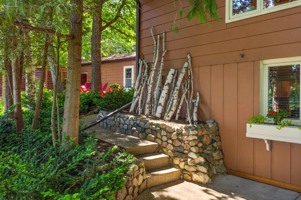 22780 County 80 Nevis, MN 56467