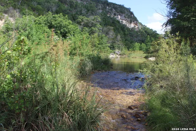 898 Old Rocksprings Road Leakey, TX 78873