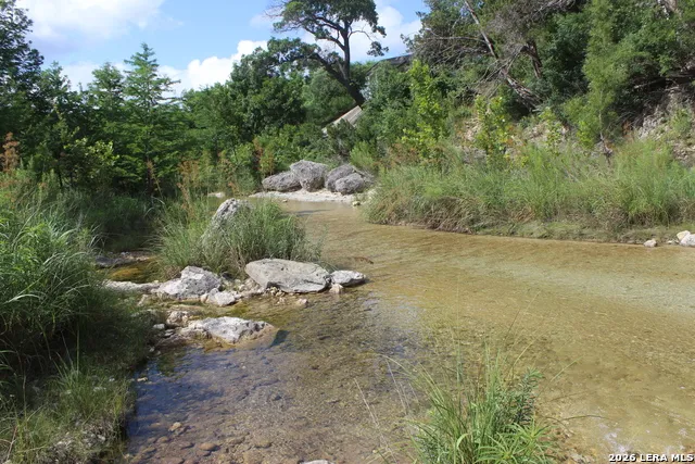 898 Old Rocksprings Road Leakey, TX 78873