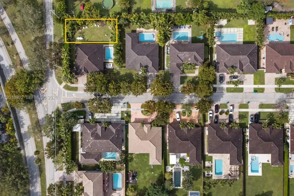 9200 SW 128 ST Kendall, FL 33176