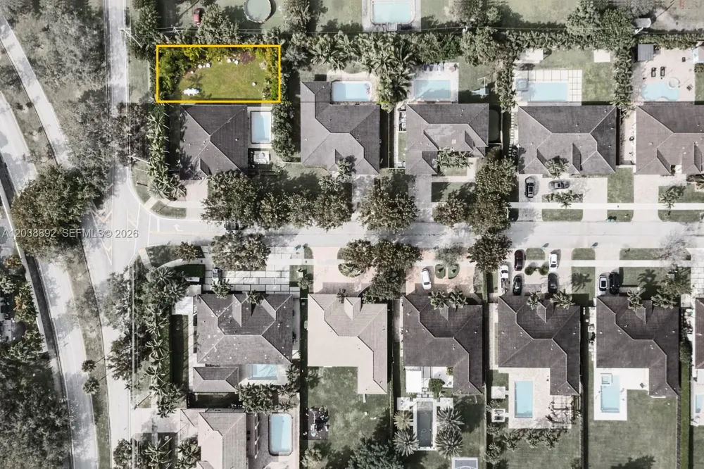 9200 SW 128 ST Kendall, FL 33176