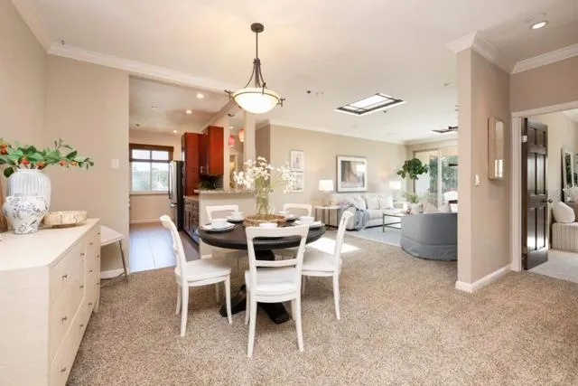 1435 Bellevue Avenue #305 Burlingame, CA 94010