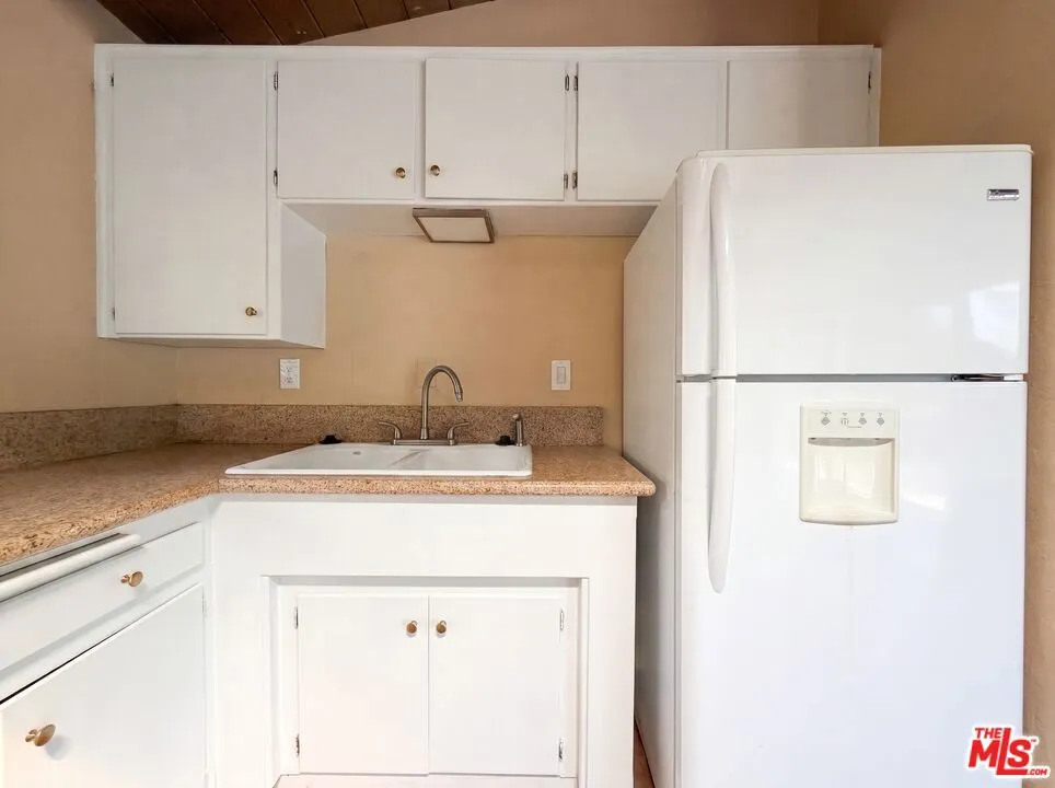 1145 Rivera Drive Wrightwood, CA 92397