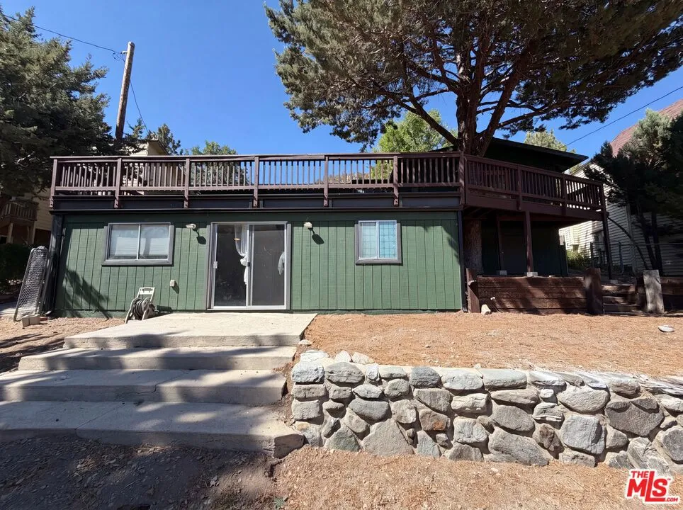 1145 Rivera Drive Wrightwood, CA 92397