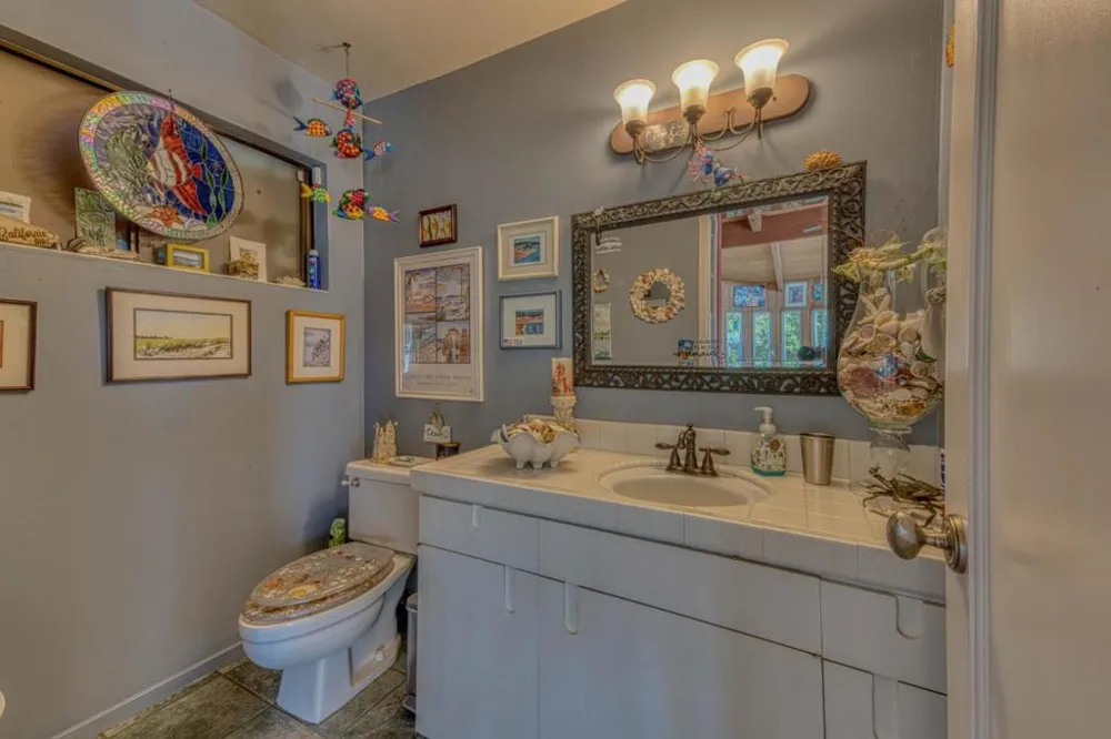 100 Carol Way Aptos, CA 95003