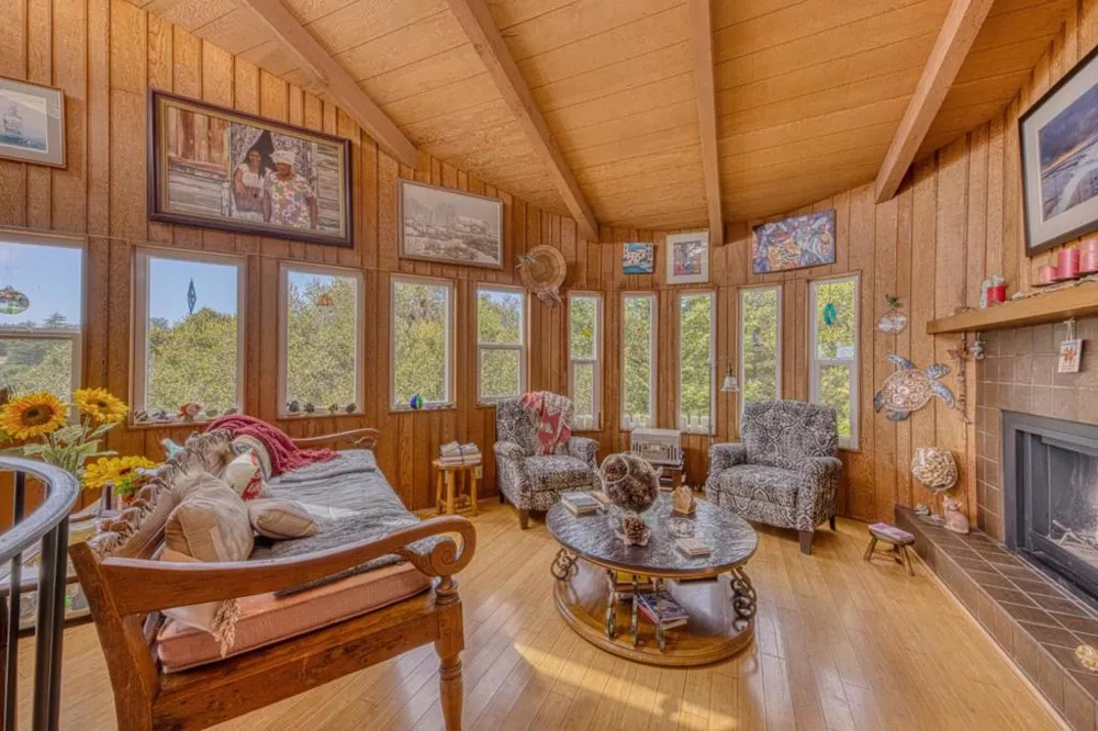 100 Carol Way Aptos, CA 95003