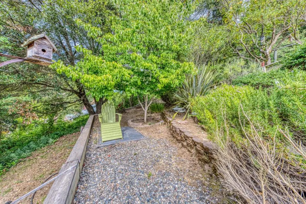 100 Carol Way Aptos, CA 95003
