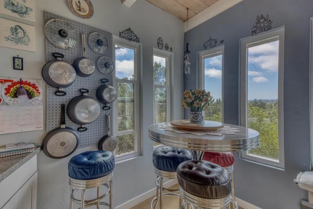 100 Carol Way Aptos, CA 95003
