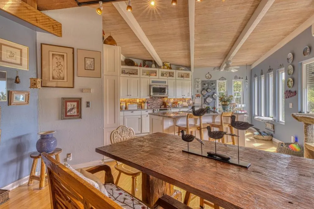 100 Carol Way Aptos, CA 95003