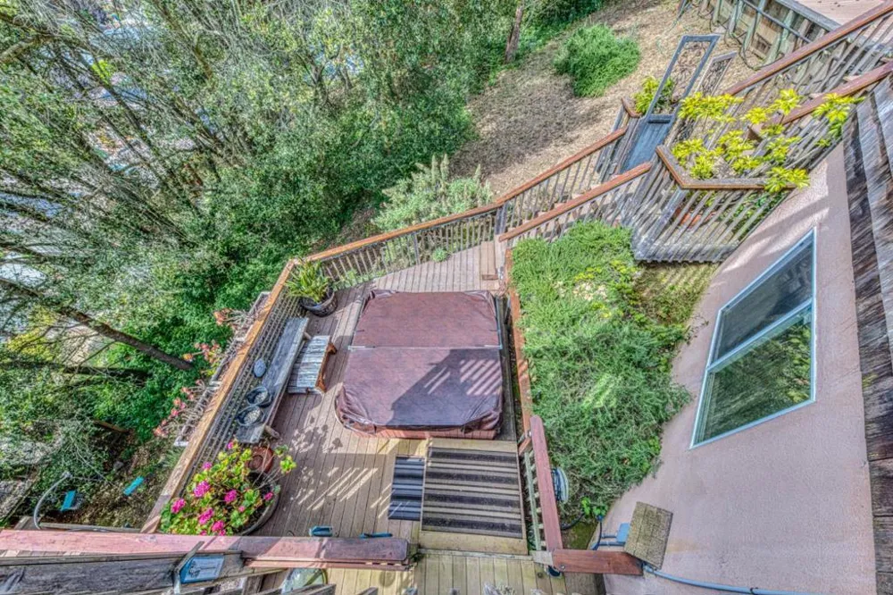 100 Carol Way Aptos, CA 95003